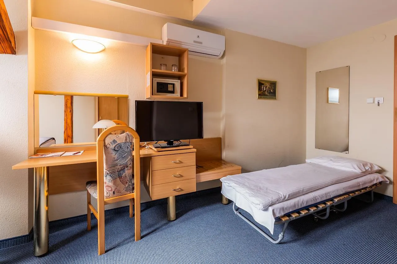 Jordan Pokoje Goscinne Krakow Bed & Breakfast